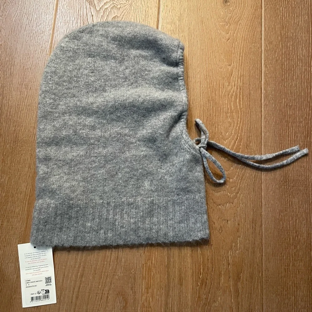 Sézane Come Hooded Scarf NWT in Mid Heather
Grey - Picture 4 of 7